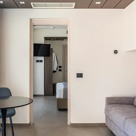 Goldoni6 Апарт-отель 4*