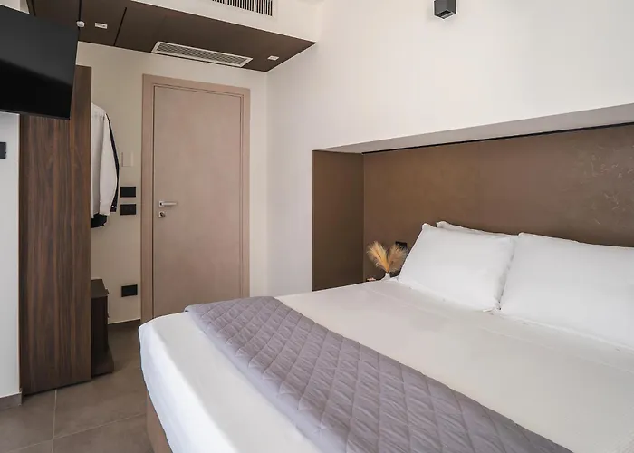 Apart-hotel Goldoni6 4*