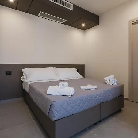 Goldoni 6 4* Rimini