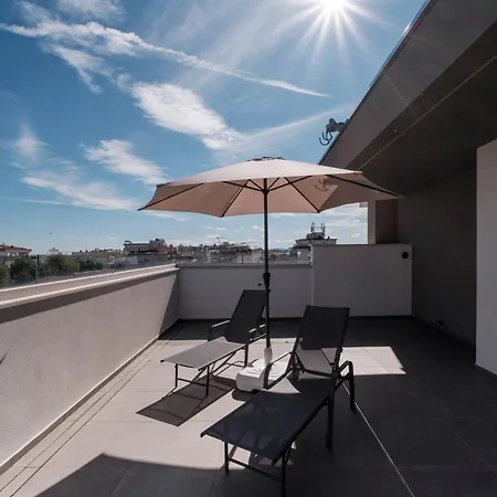 Goldoni6 Apartmanhotel 4*